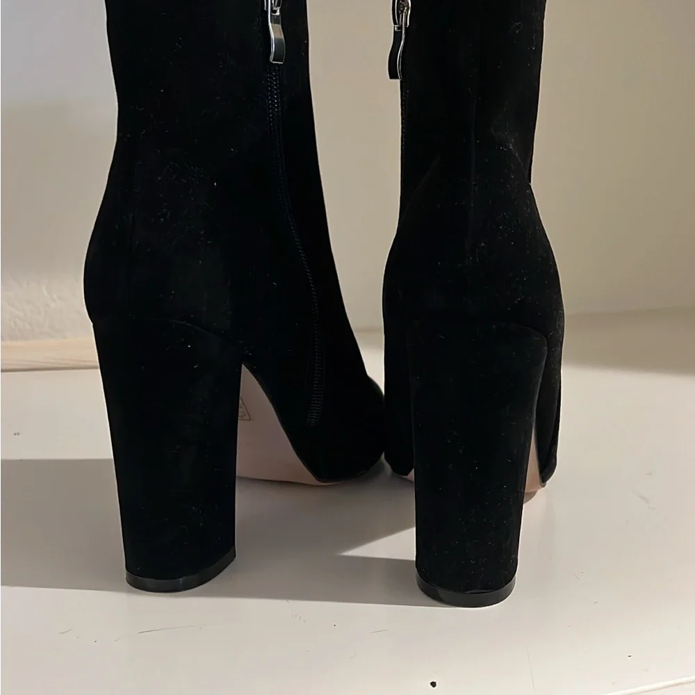 PLT - PrettyLittleThing Black Heeled Boots - Picture 3 of 4